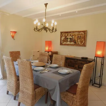 Ambiente 8 Personas *