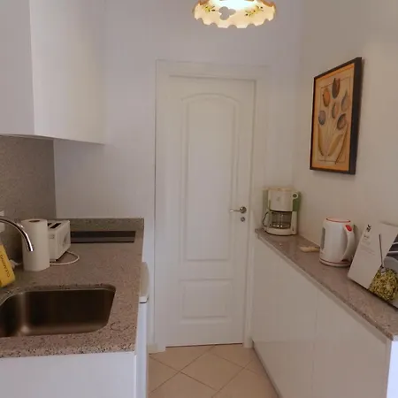 Ambiente 8 Personas 別荘