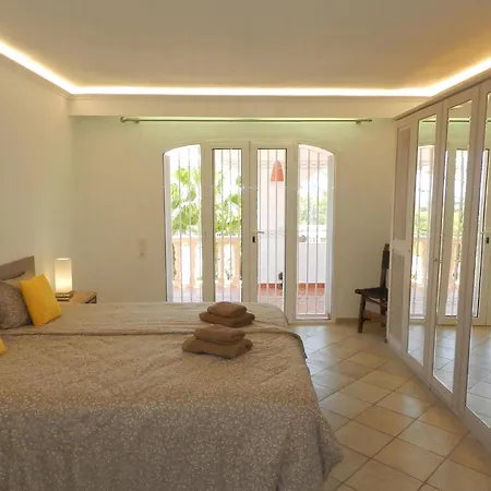 Ambiente 8 Personas 別荘 *